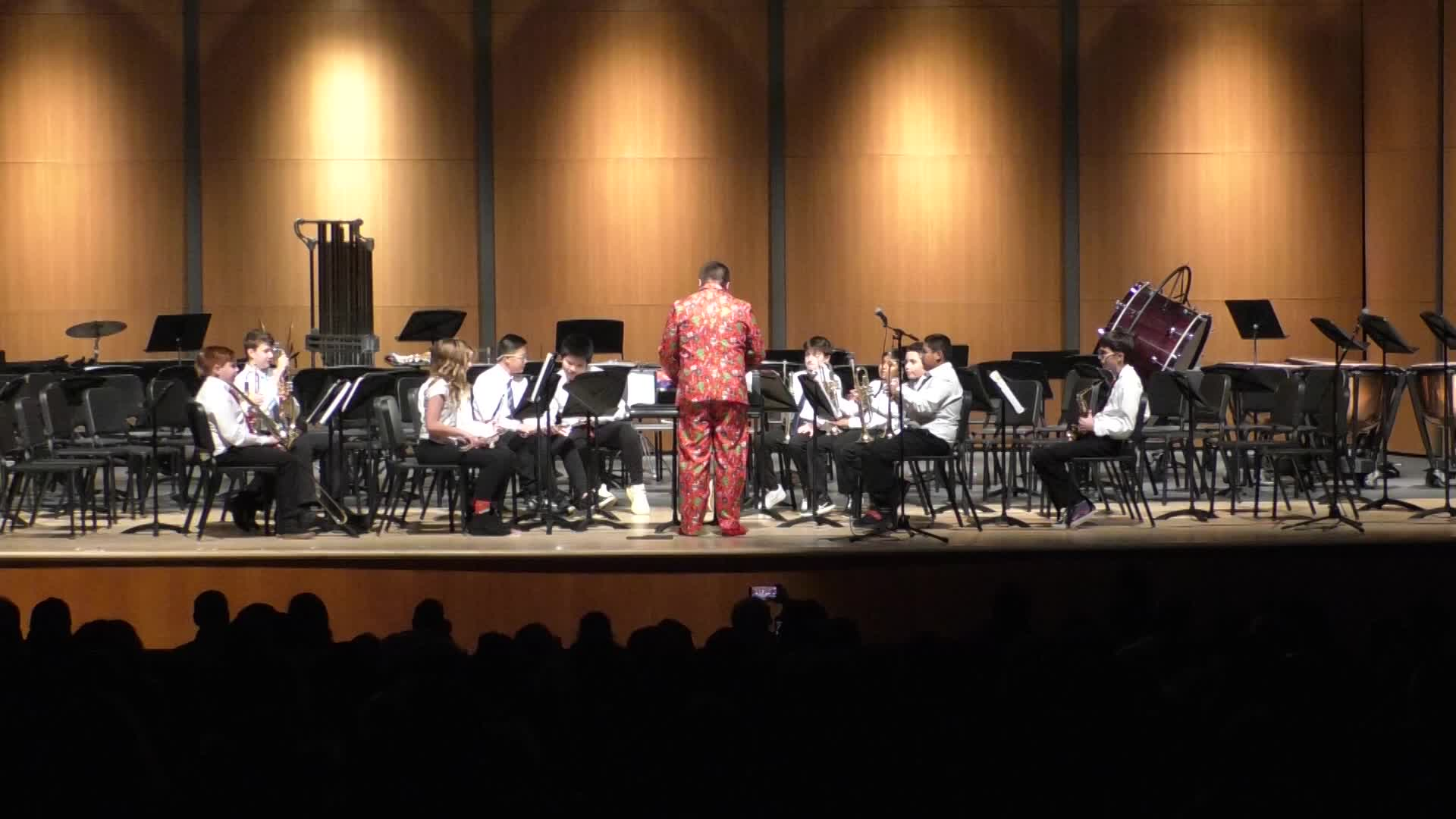 Thumbnail image for Hillcrest Middle School Winter Instrumental Concert 2022