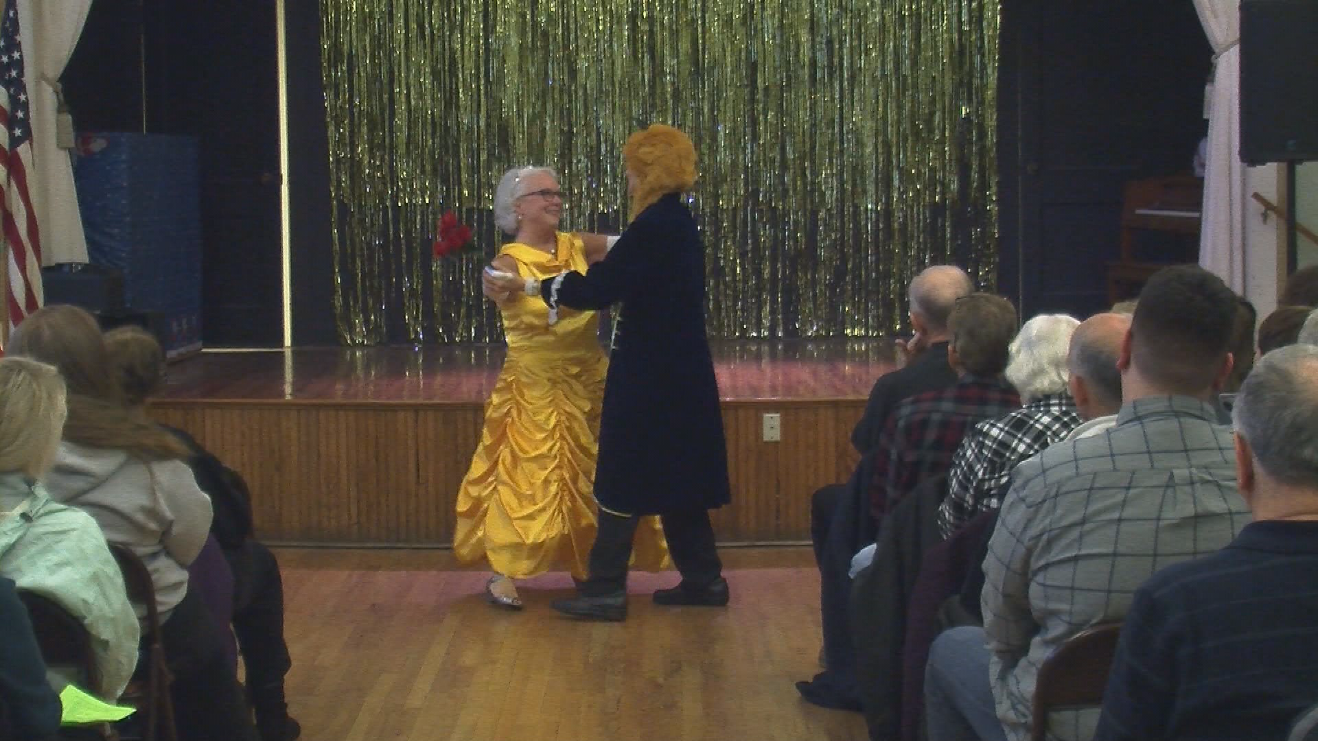 Thumbnail image for Smile a While 10th Annual Holiday Performance