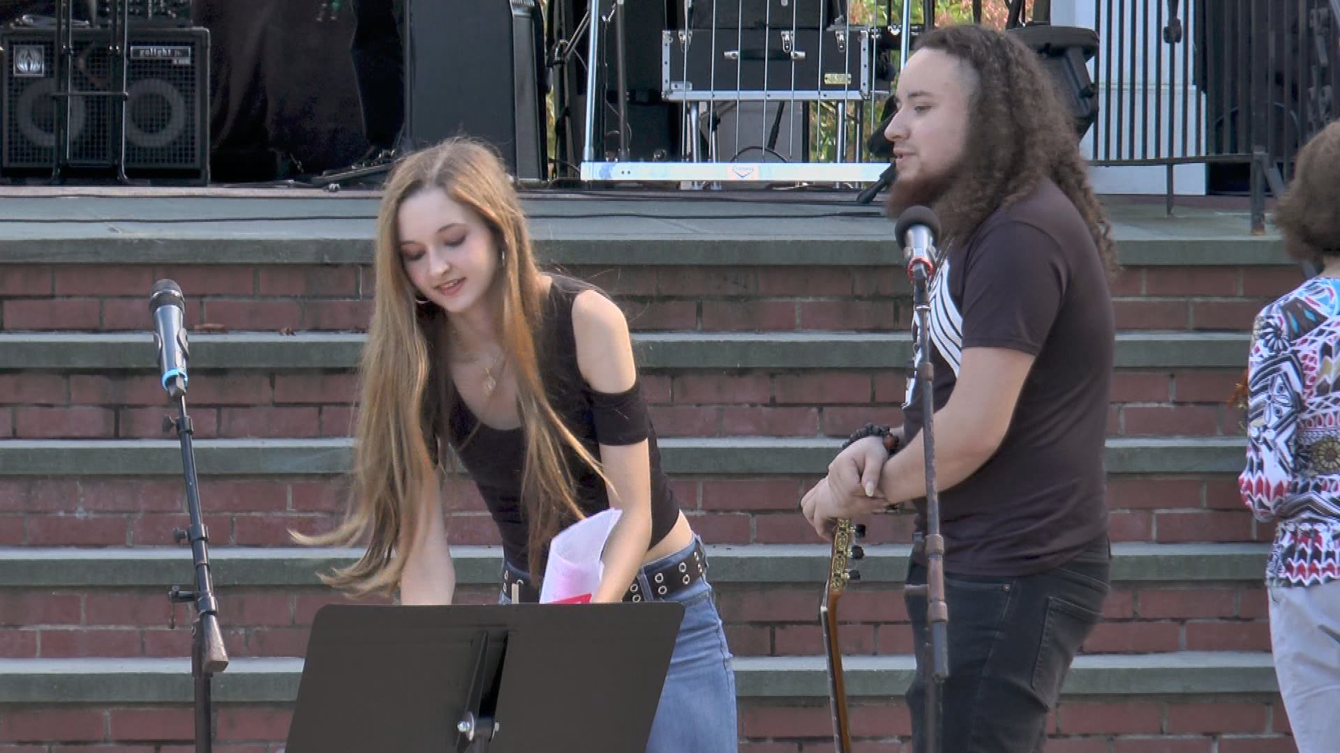 Thumbnail image for Arts Festival Entertainment: Becky Brideau & Victor Ramirez